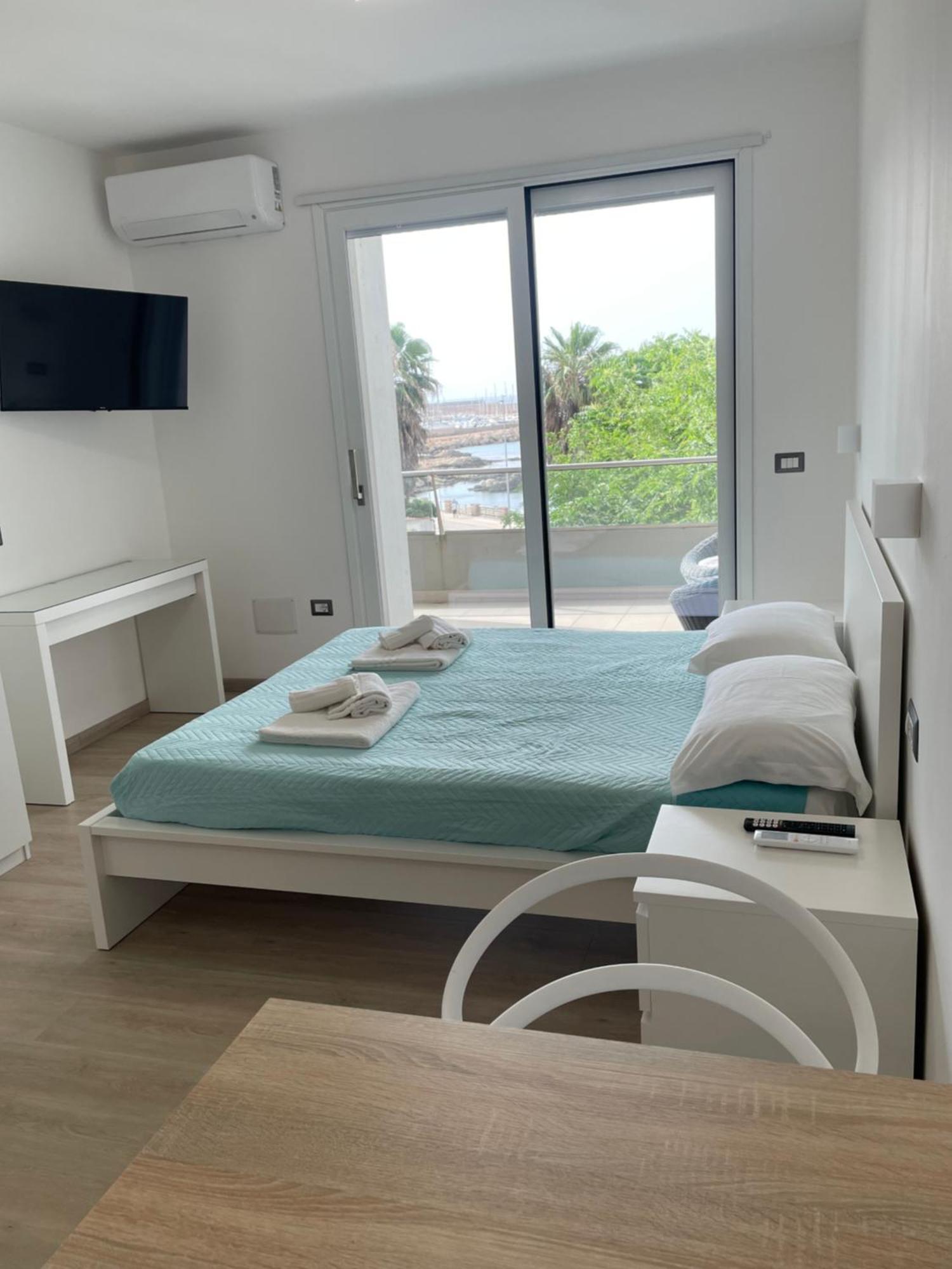 Casa Vacanza Acquamarina Porto Torres Bagian luar foto